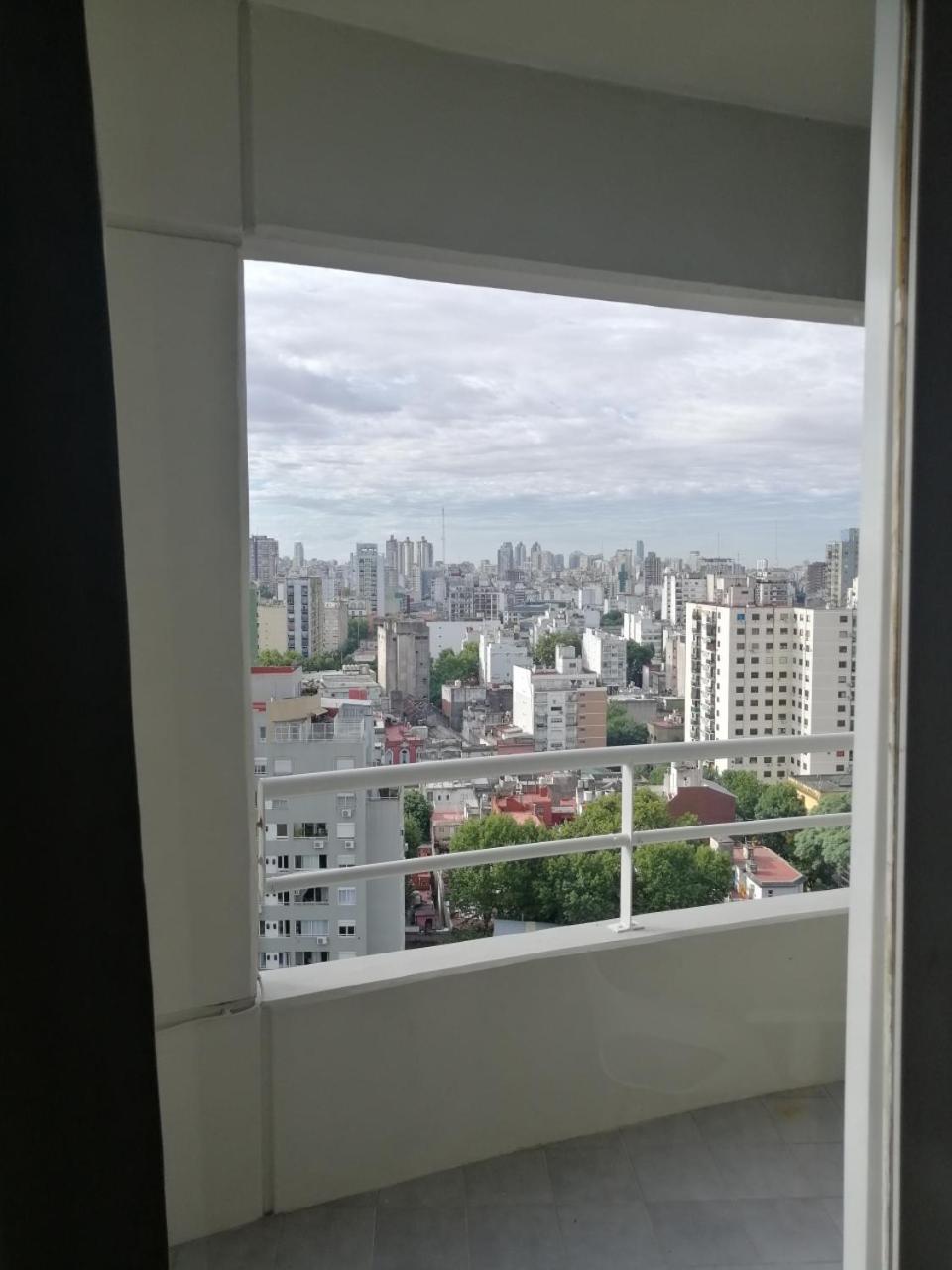 Petit Apartment En Avenida Belgrano Буенос-Айрес Екстер'єр фото